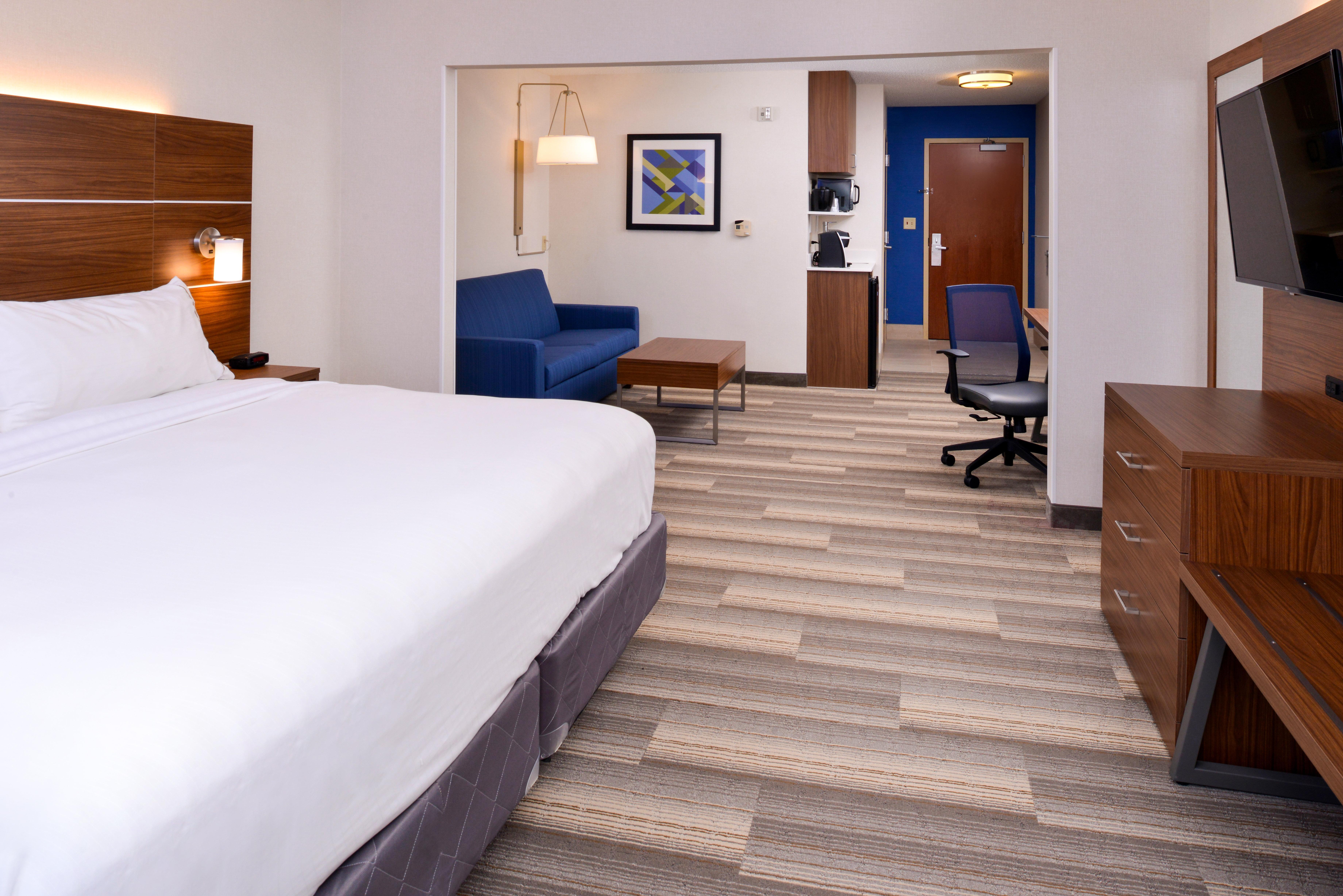 Holiday Inn Express Hotel & Suites Urbana-Champaign-U Of I Area By Ihg Exterior foto